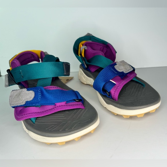 Flower Mountain • NAZCA Womens Sandals, Size 8 Multi color NEW - Picture 12 of 16